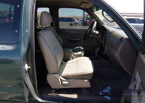 1999 Toyota Tacoma Prerunner z USA, uszkodzony, nr VIN 4TASM92N8XZ502802